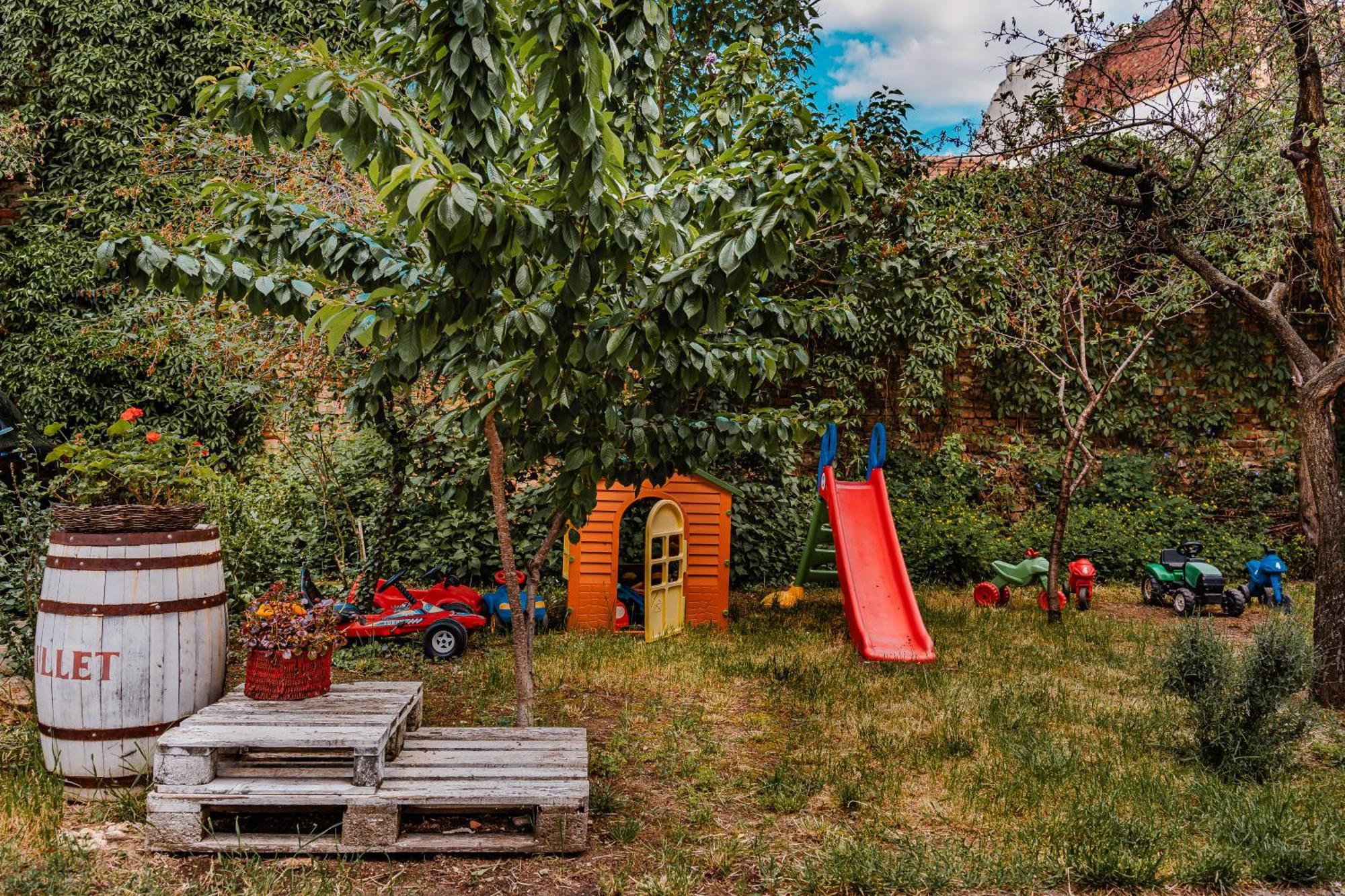 Central Athena Studio - Inima Pietei Unirii - By Openhouse Apartments Timisoara Exterior foto
