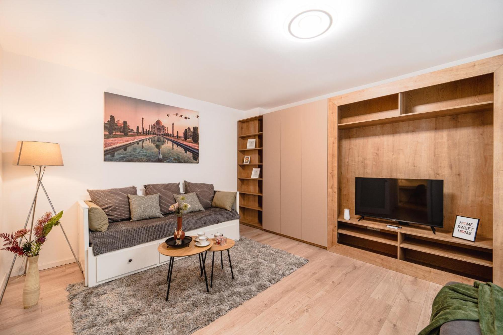 Central Athena Studio - Inima Pietei Unirii - By Openhouse Apartments Timisoara Exterior foto